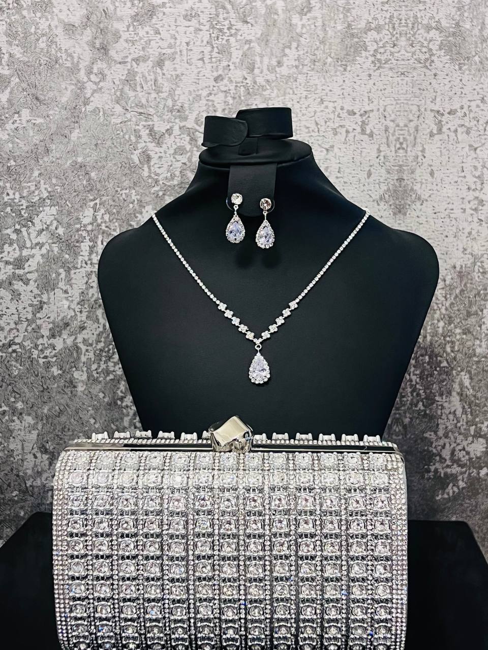 photo_2025-04-16_11-17-53